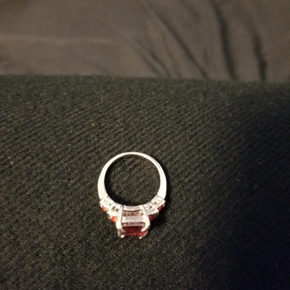 Ring - Picture 2 of 3